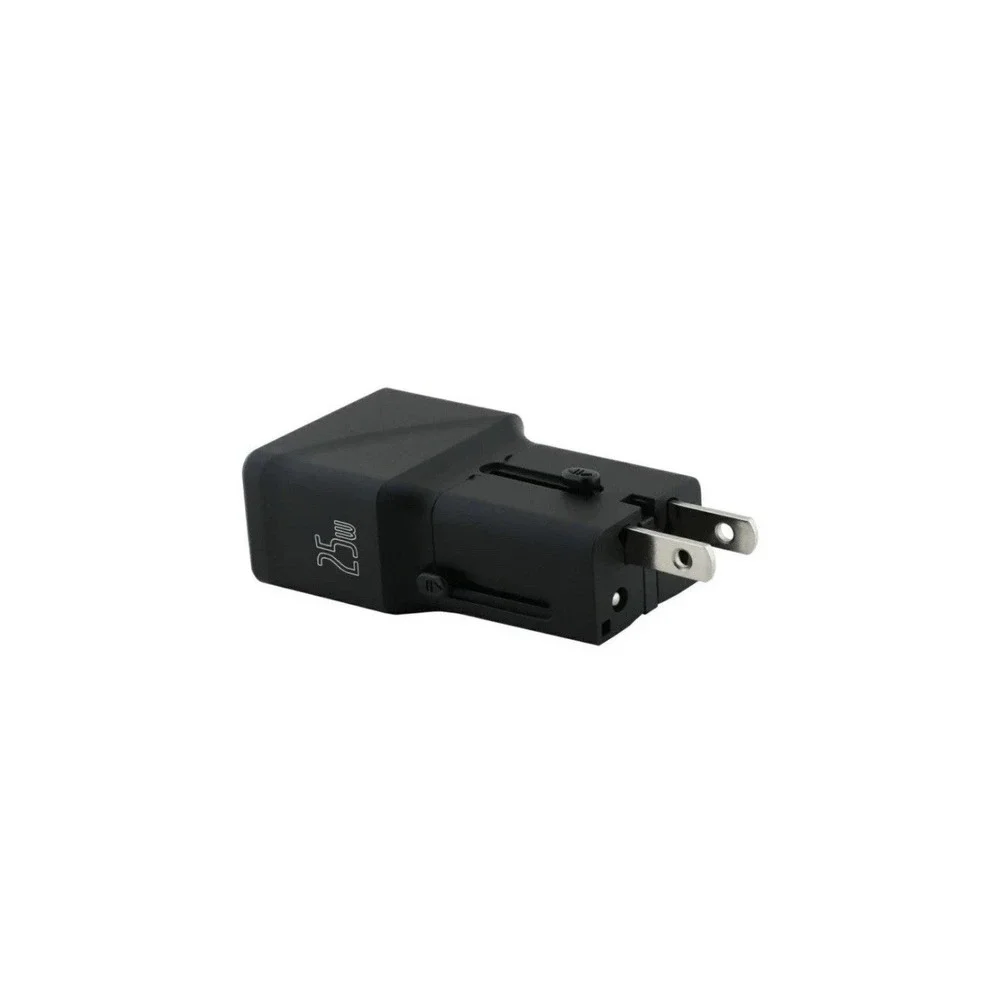 TUMI 25W Universal Smart Power Adapter with 1 USB Port & 1 Type-C Port (AB)